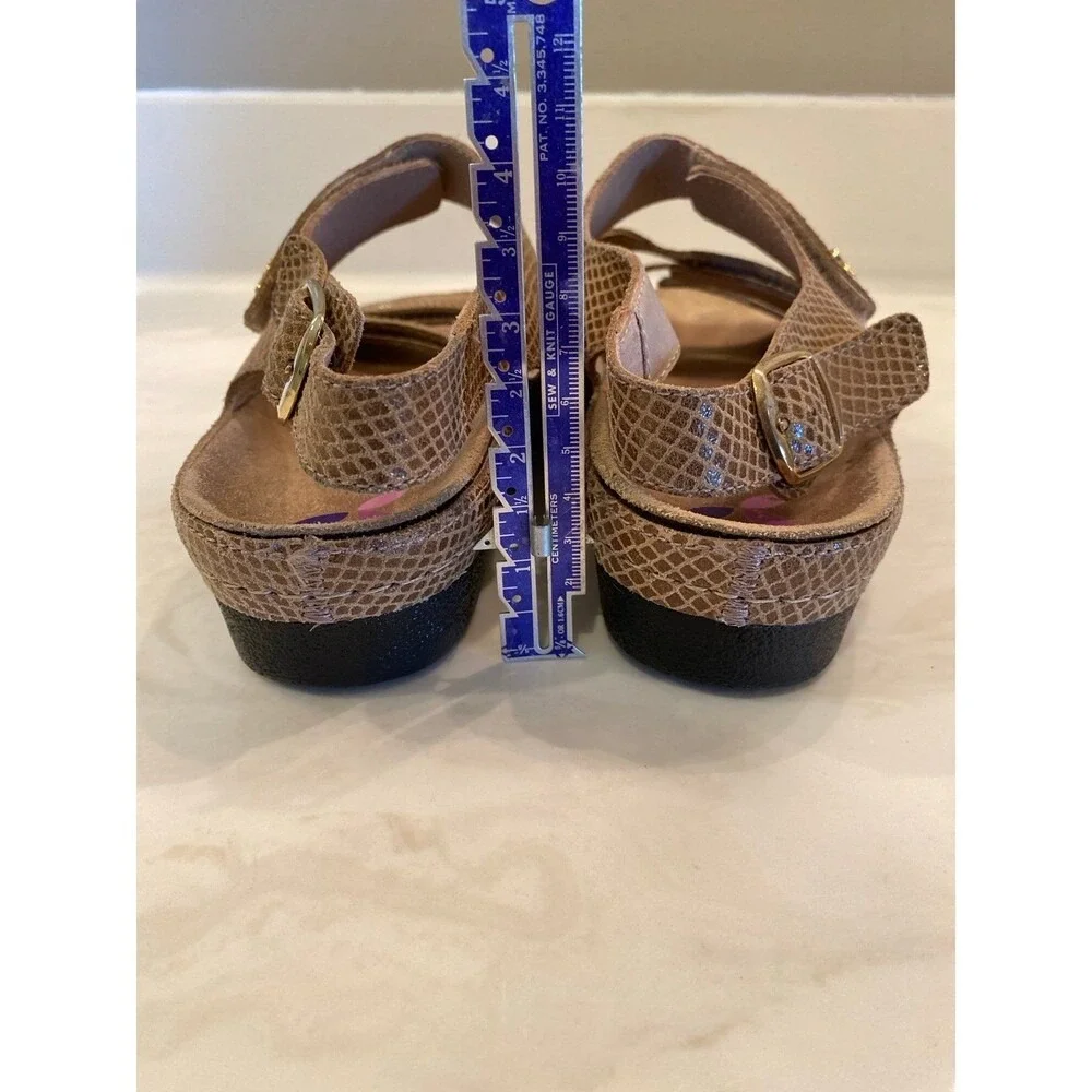 Helle Spain Leather Comfort Sandals Tan Strappy Wedge Slingback Size 9 EUC‎